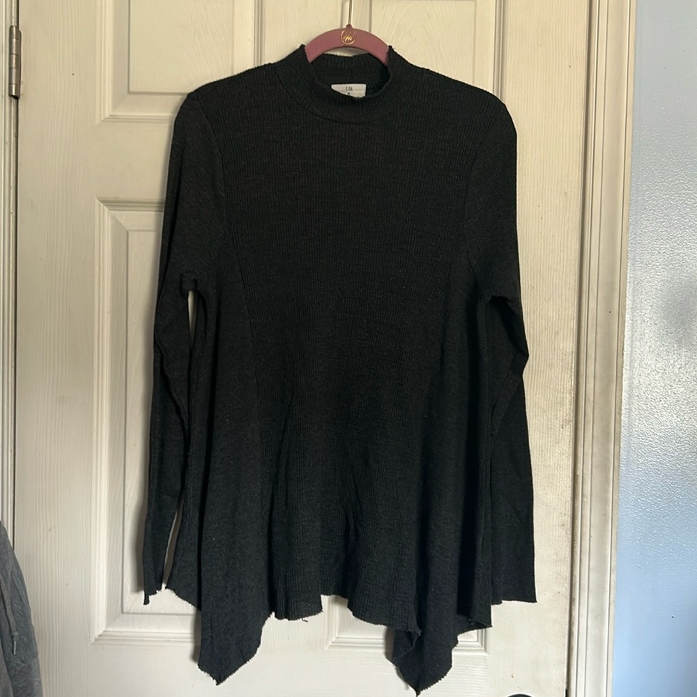 T.la by Anthropologie charcoal ribbed waffle knit sweater size medium